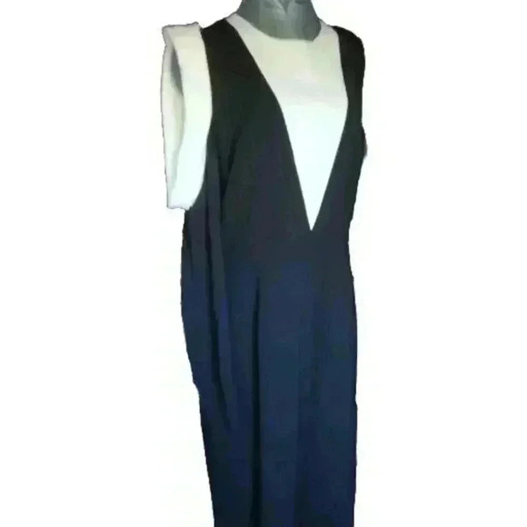 BCBG "Barrett" women's cold shoulder jumpsuit in black white size S small - Picture 3 of 12
